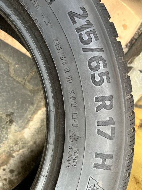 Opony zimowe 2x 215/65 R17 Continental WinterContact TS870P