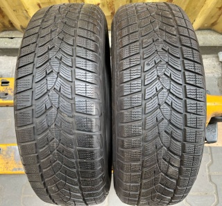 Opony zimowe 2x 215/65 R17 Goodyear UltraGrip Performance