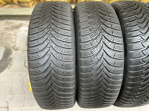 Opony zimowe 4x 185/65 R15 Hankook Winter icept RS2 Opony zimowe 4x 185/65 R15 Hankook Winter icept RS2