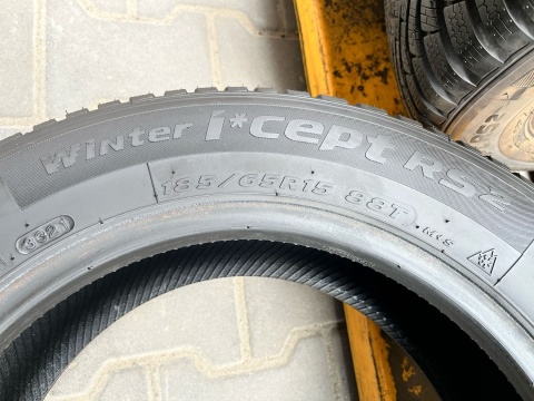 Opony zimowe 4x 185/65 R15 Hankook Winter icept RS2 Opony zimowe 4x 185/65 R15 Hankook Winter icept RS2