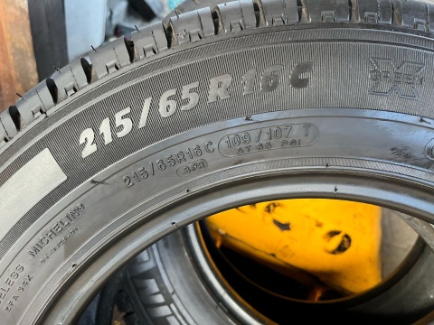 Opony letnie 2x 215/65 R16C Michelin Agilis Opony letnie 2x 215/65 R16C Michelin Agilis