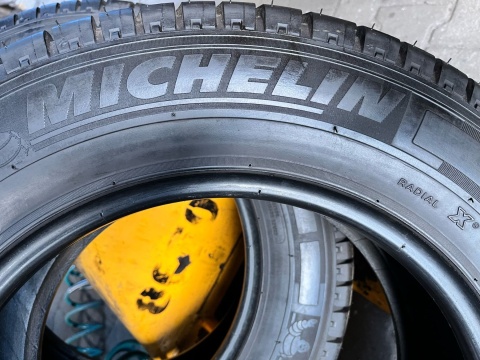 Opony letnie 2x 215/65 R16C Michelin Agilis Opony letnie 2x 215/65 R16C Michelin Agilis