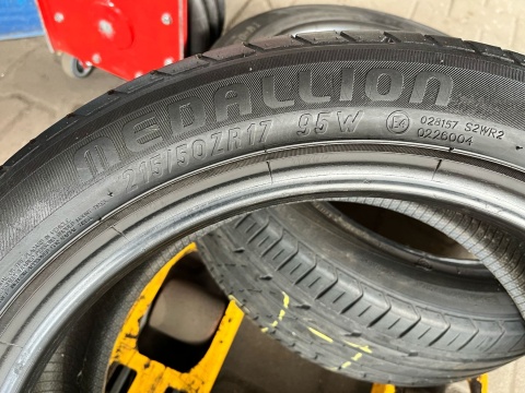 Opony letnie 2x 215/50 R17 CST Medallion MD-A1 Opony letnie 2x 215/50 R17 CST Medallion MD-A1